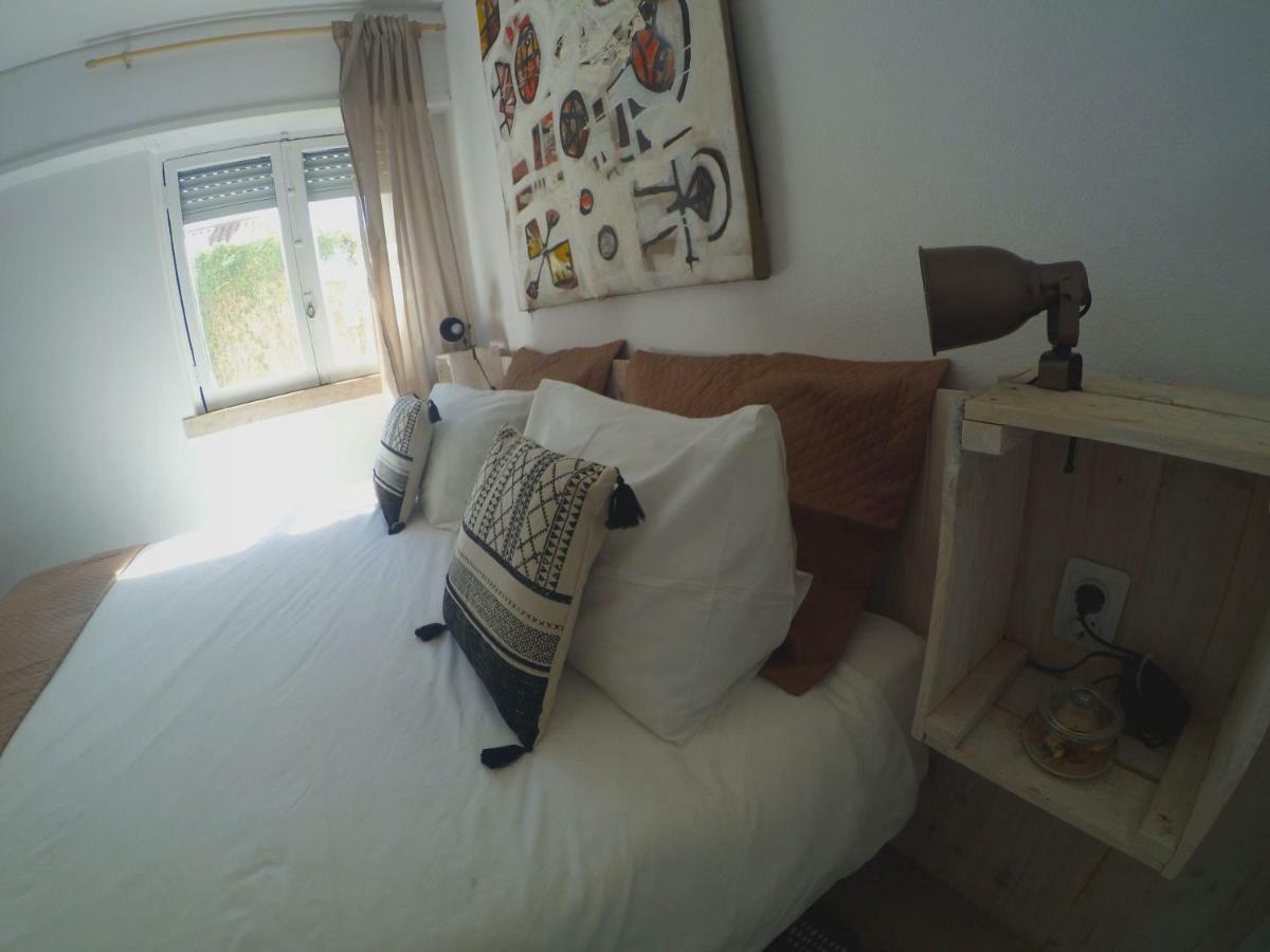 Lisbon Waves Surf Lodge Алмада Экстерьер фото